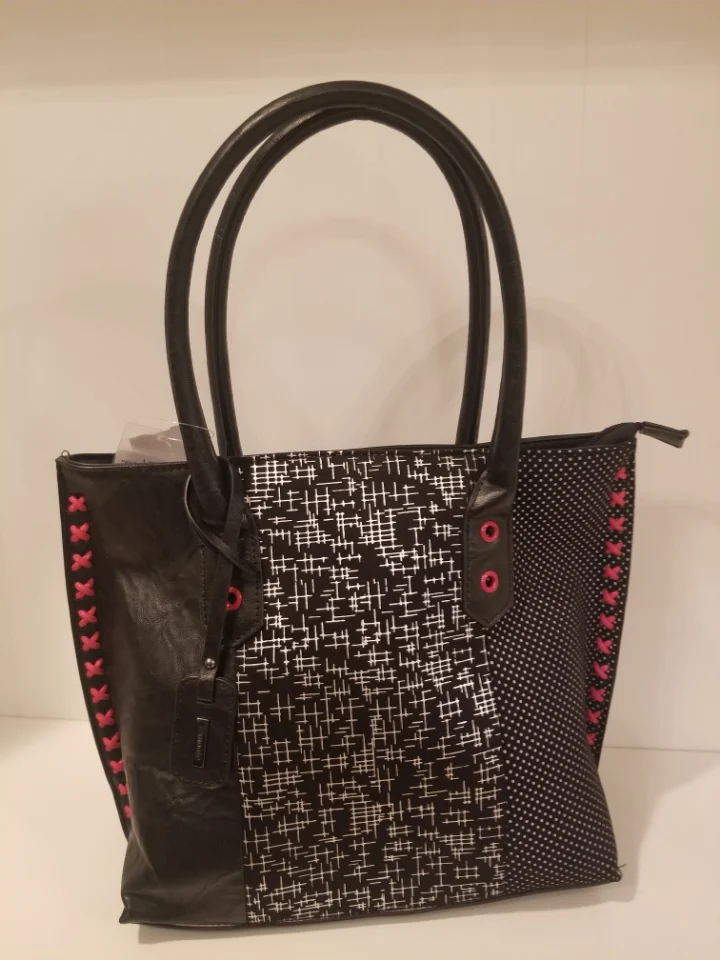 Handbag